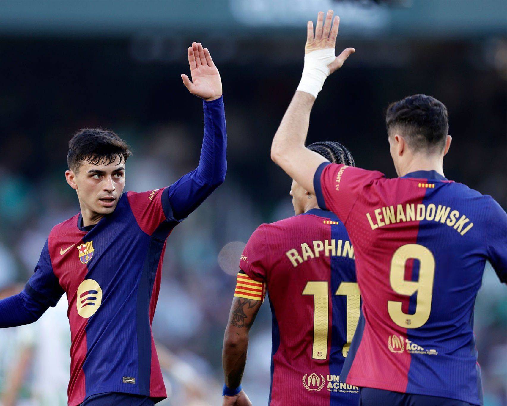 莱万多夫斯基连续十五场比赛得分超过回归赛场，篮网挑战极限！的简单介绍